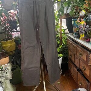 ALO Yoga Men's Cargo Pants - Dark Gray